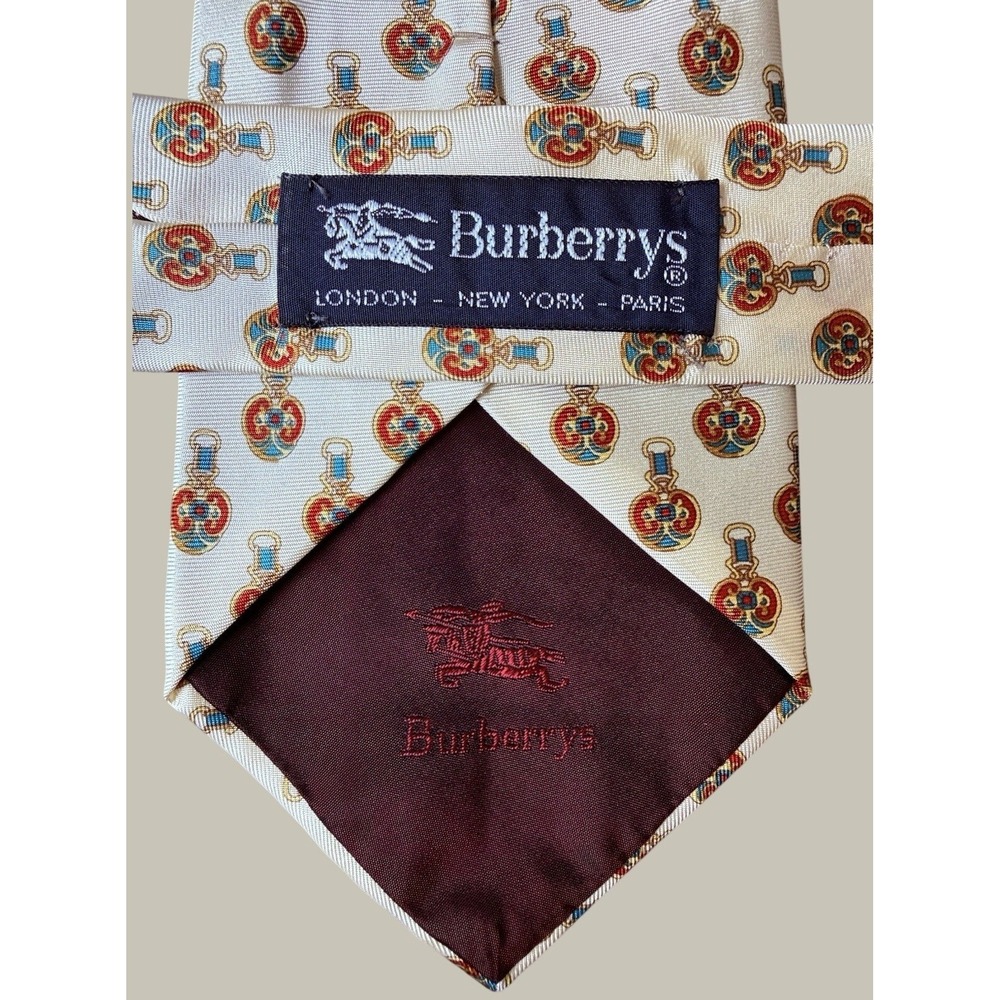 Burberrys Silk Necktie Mens OS Cream Ivory Vintage Crest Medallion Pattern